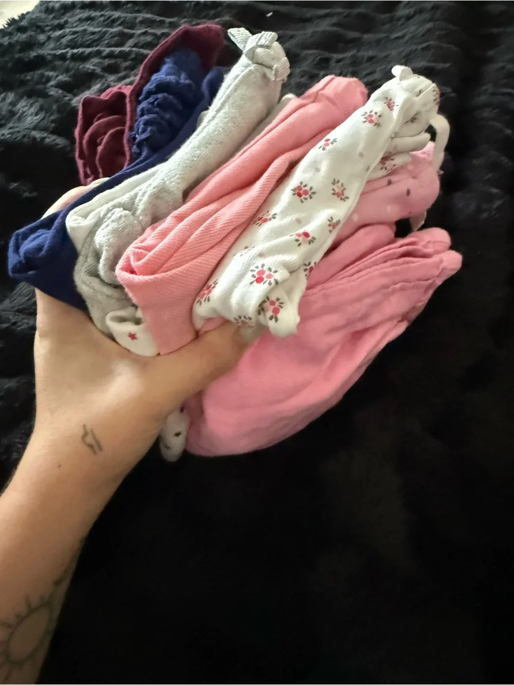 9 Pairs Of Pants 6-12 month Baby Girl